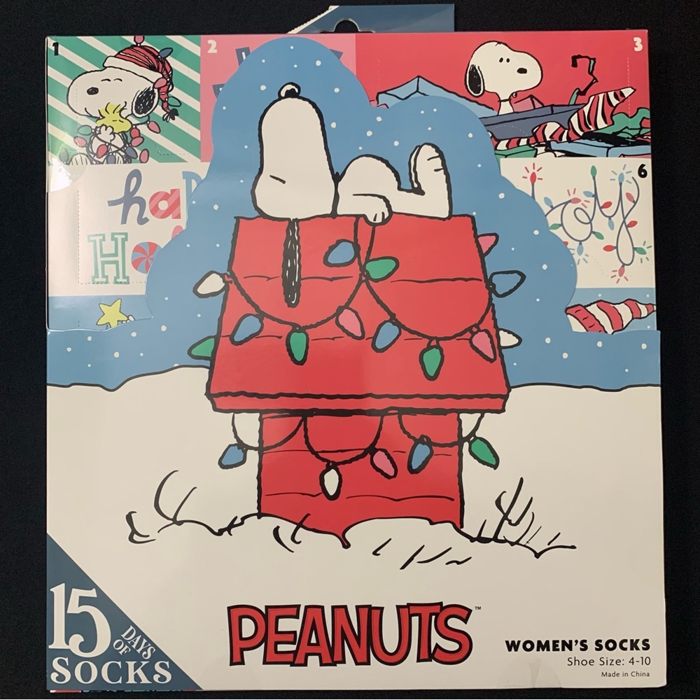Peanuts 15 Days of Socks Advent Calendar - Women’s Size 4-10 - New/Unopened